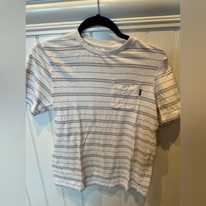O’NEILL Boys Size Large Black & White Striped Tee Shirt with Pocket
